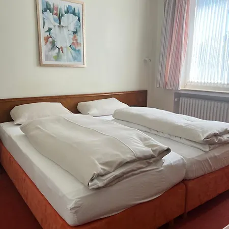 Bremer Kreuz 2* אכים