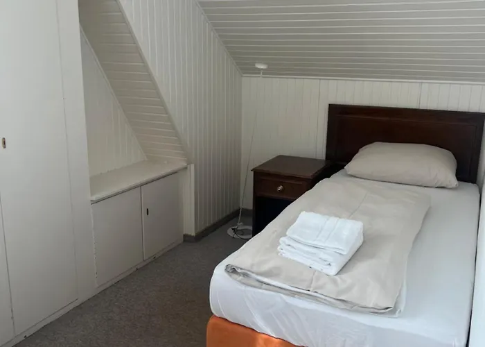 Bremer Kreuz מלון אכים